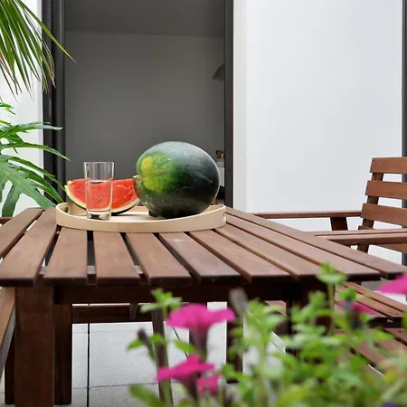 Apartamentos Patio De Viana *